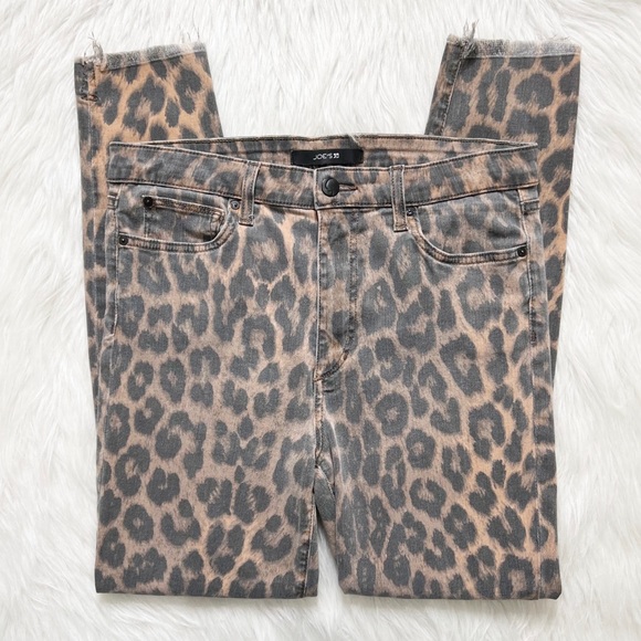 SOLD-Joe’s Raw Hem Leopard Print Skinny Ankle Jeans - Picture 8 of 11